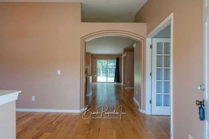 4641 Canter Row - Photo 3 of 36