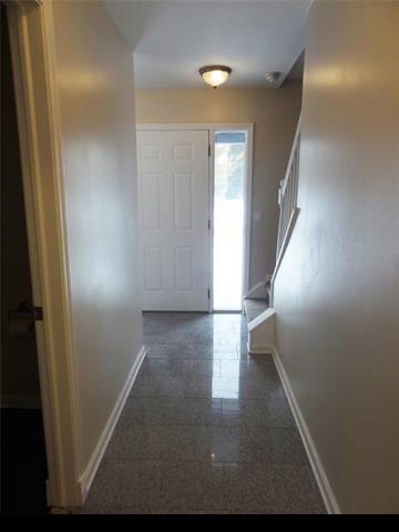 24635 Simmons Dr - Photo 3 of 25