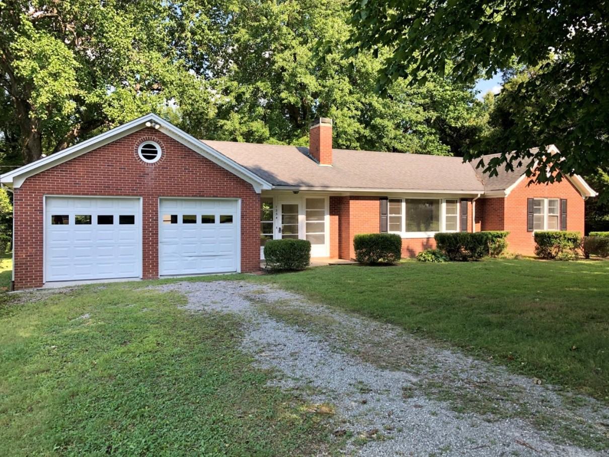 1234 Allen Ln - Photo 2 of 23