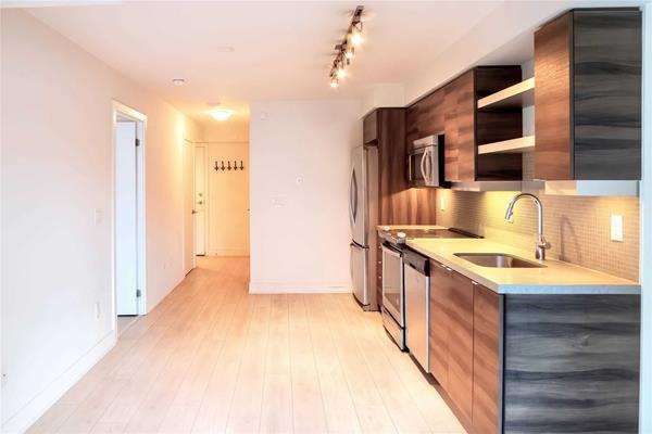 525 Adelaide Street West #318