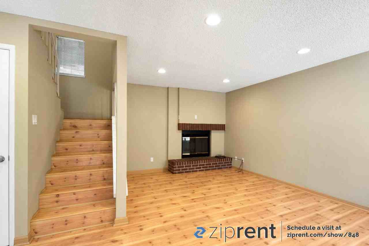 1023 Chula Vista Ter - Photo 3 of 15