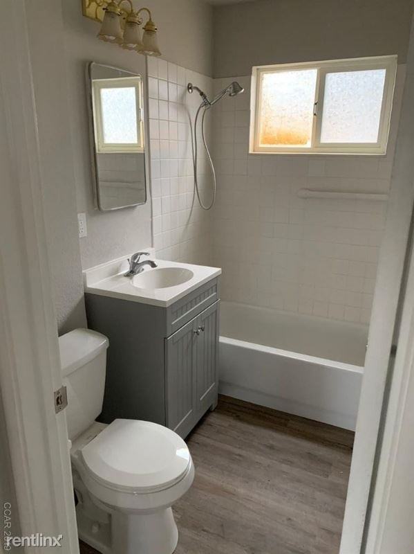 264 Mariposa St - Photo 2 of 10