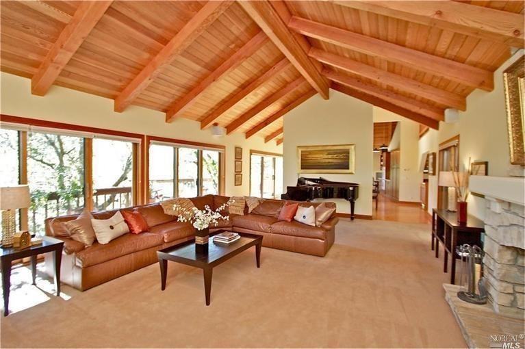 98 Legend Rd - Photo 2 of 25