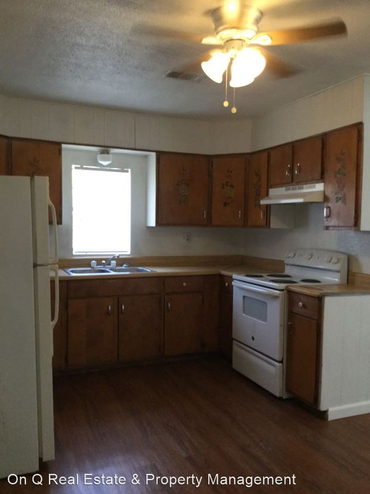 7323 Center Dr Apartments in Newport, Newport, AR 72112 Zumper