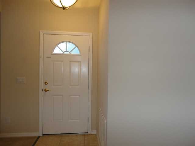 2206 Darlin Cir - Photo 2 of 16