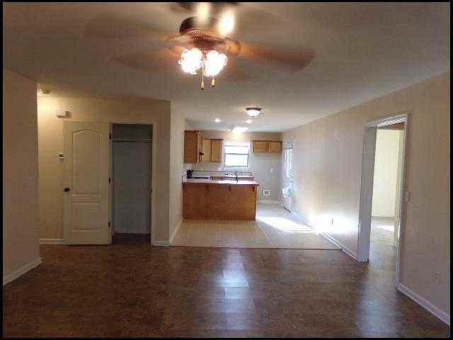 2114 Perry St - Photo 3 of 9