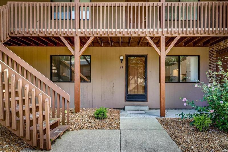 81 Peachtree Ln - Photo 3 of 22