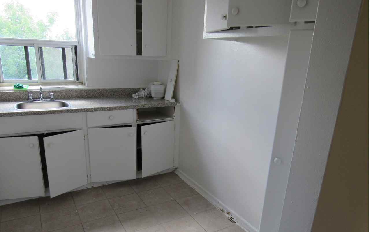 929 Wilson Ave. Apartments in Downsview, Toronto, ON M3K 1E8 Zumper