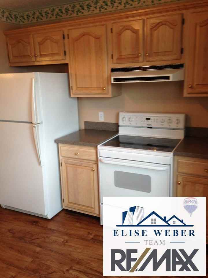 762 Charles St - Photo 2 of 24