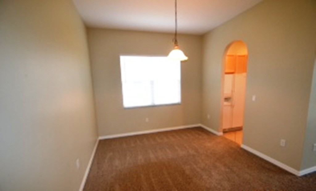 4655 Rolling Greene Dr - Photo 2 of 8