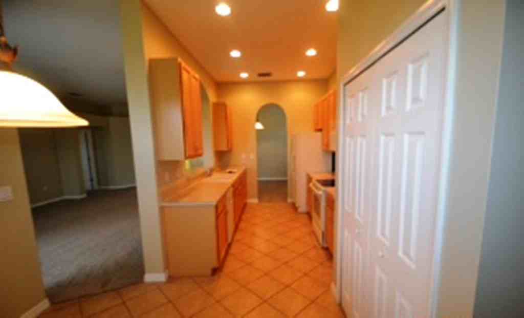 4655 Rolling Greene Dr - Photo 3 of 8