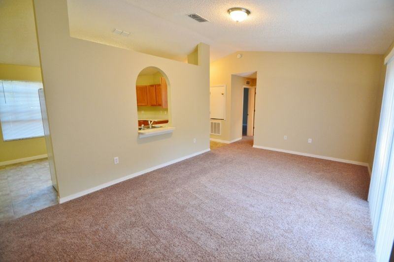 116 E Holly Dr - Photo 2 of 13