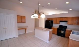 24447 Summer Wind Ct - Photo 2 of 7