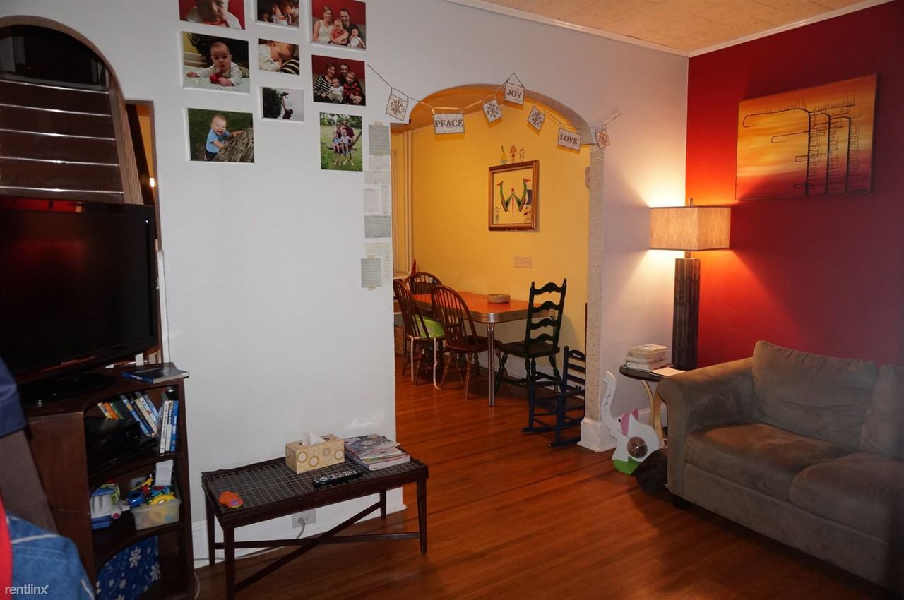 2446 Memphis St - Photo 3 of 11