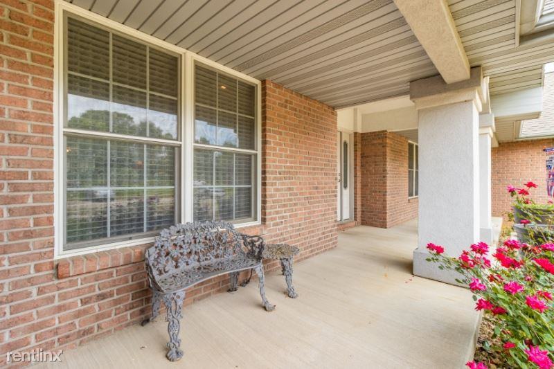 320 Holland Rd - Photo 3 of 18