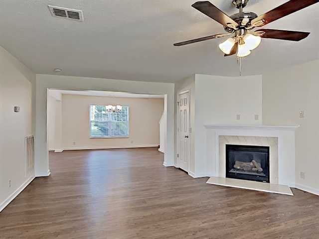 3652 Coles Branch Dr - Photo 3 of 15