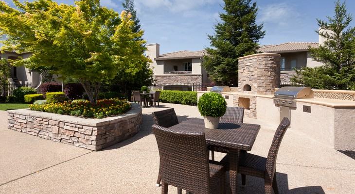 The Terraces At Highland Reserve - Photo 2 of 16