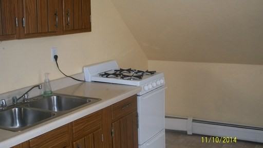 10 Huntington Ave #3 - Photo 3 of 10