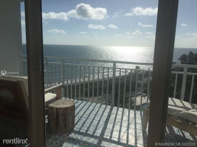 613 Ocean Dr - Photo 3 of 14