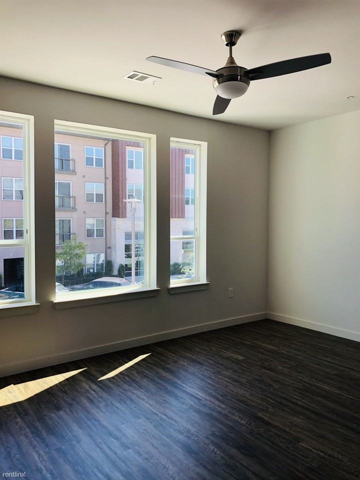 7149 Van Tuyl Pkwy - Photo 3 of 8