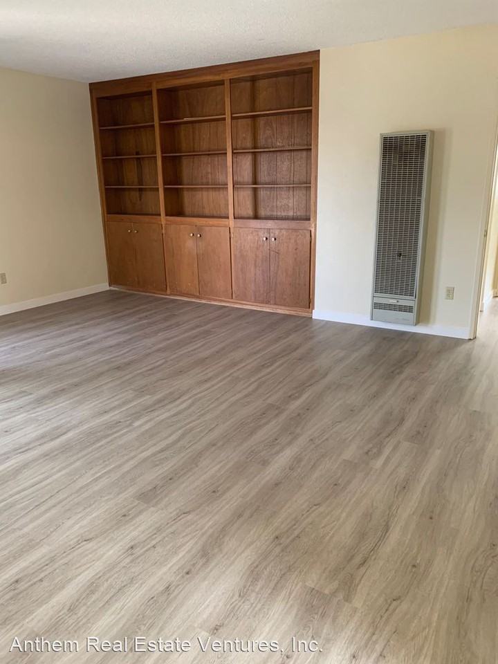 9953 San Juan St - Photo 3 of 10