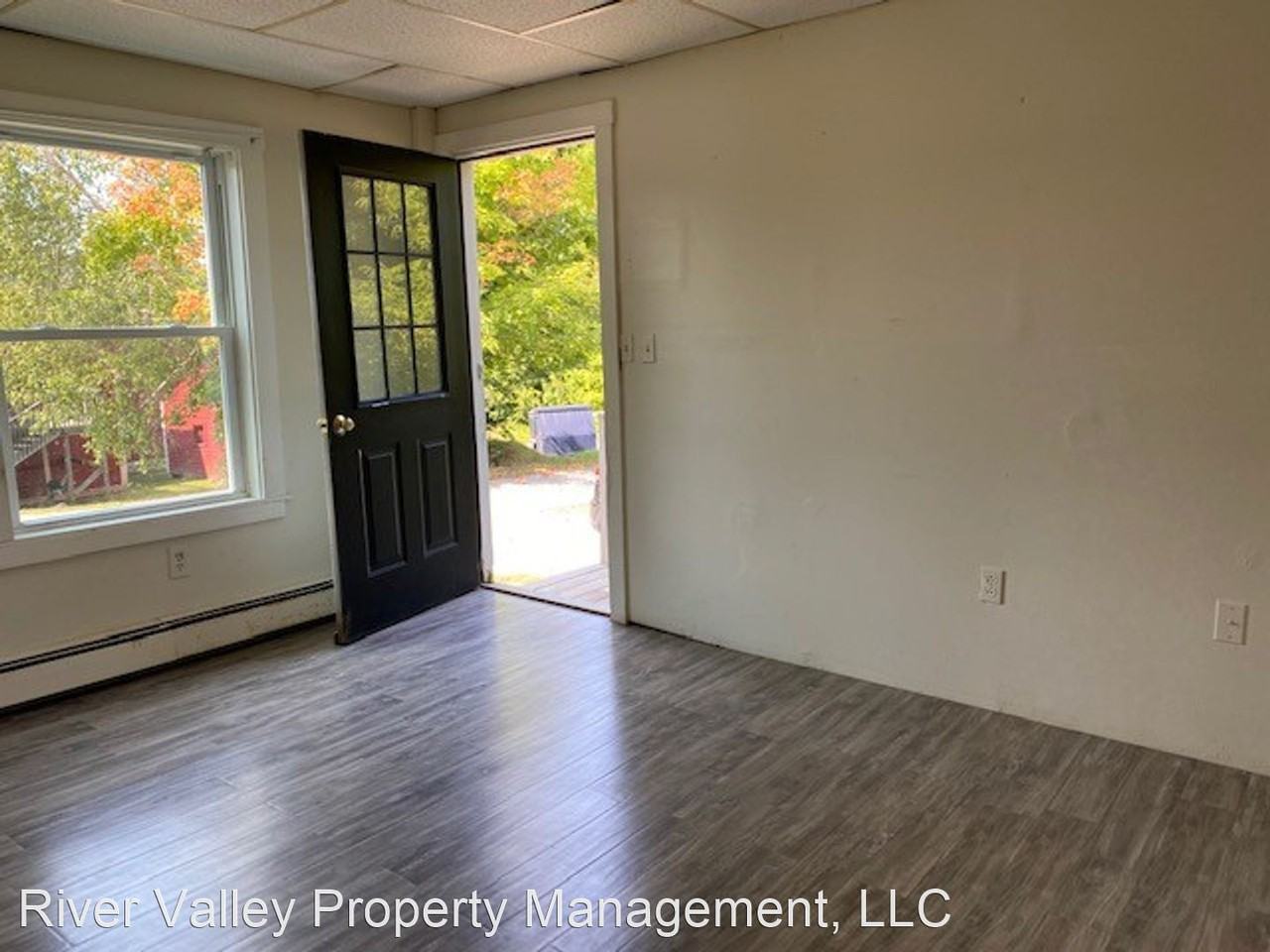 6-10 Laurel St. - Photo 3 of 14