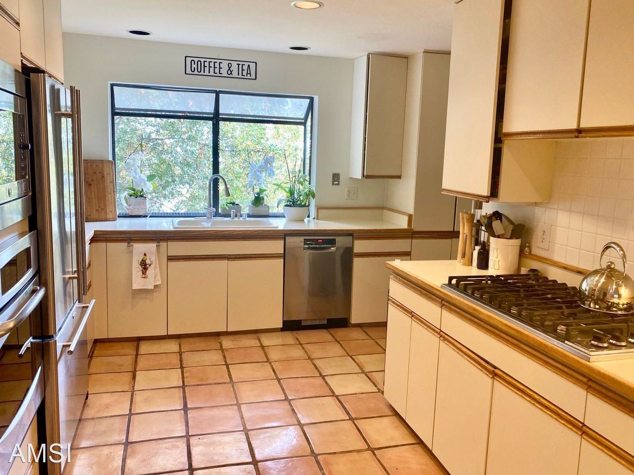 96 Bret Harte Rd - Photo 3 of 10