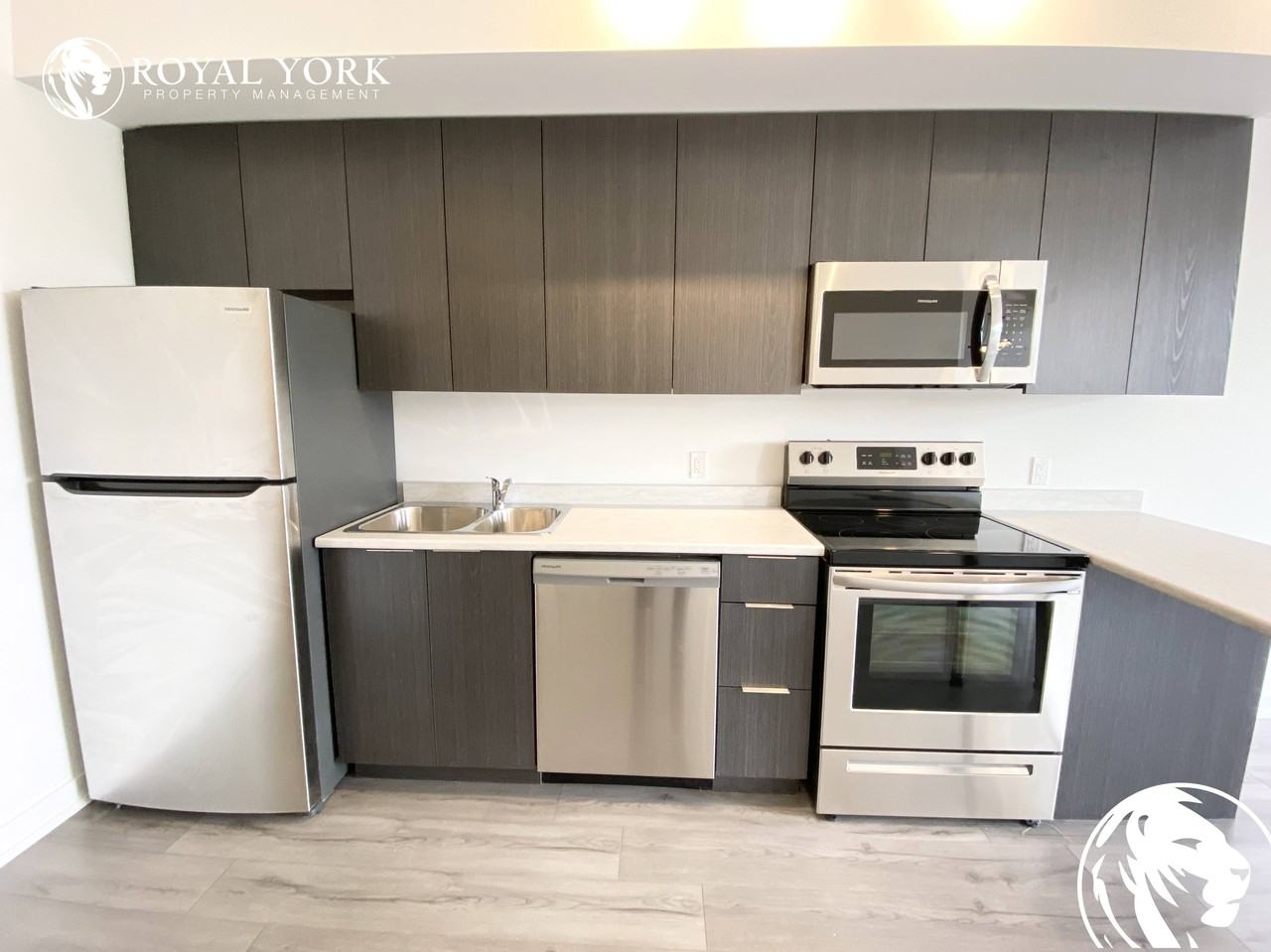 3078 6th Line #324 - Photo 2 of 19