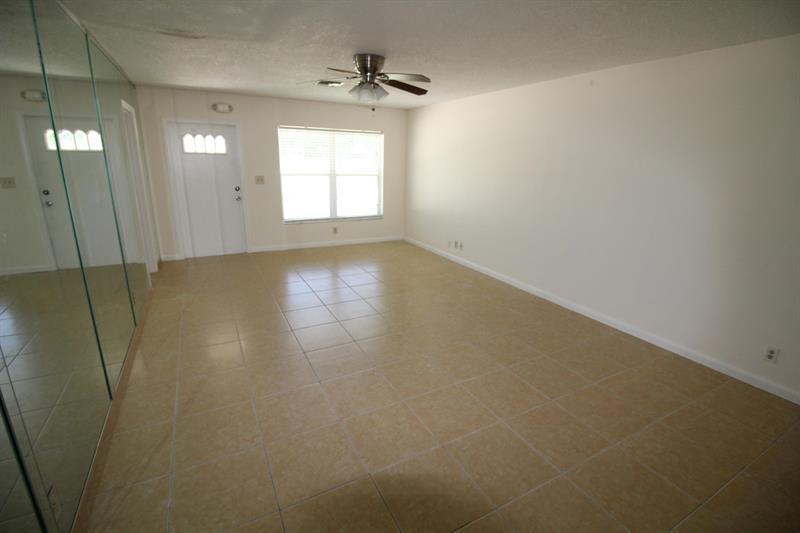 73 Lariat Circle - Photo 3 of 5