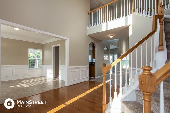 453 Clearwater Dr Nw - Photo 3 of 19