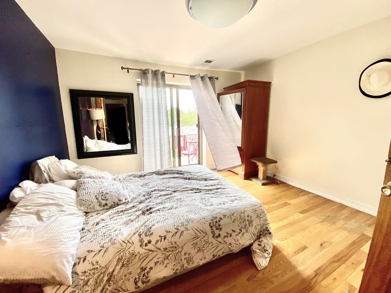 406 15th Street #4F - Photo 3 of 11