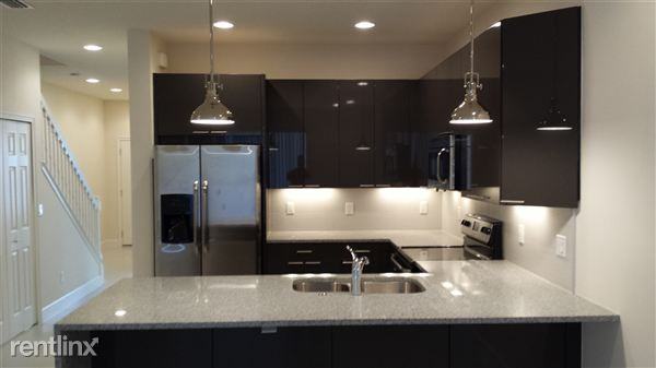 17505 Placidity Ave - Photo 3 of 12