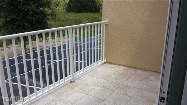 17505 Placidity Ave - Photo 2 of 12