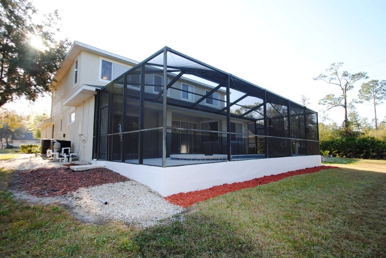 111 Thousand Oaks Blvd - Photo 2 of 8