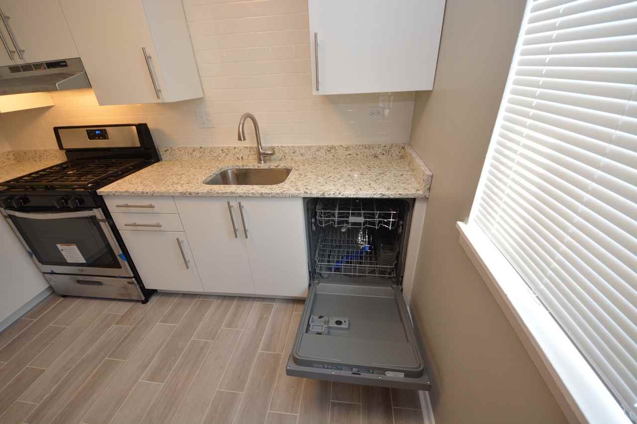 319 Bluff Avenue #1C - Photo 3 of 12