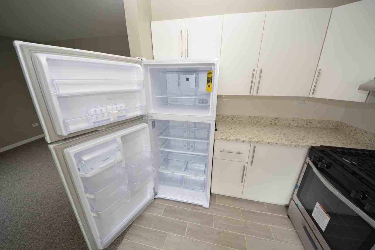 319 Bluff Avenue #1C - Photo 4 of 12