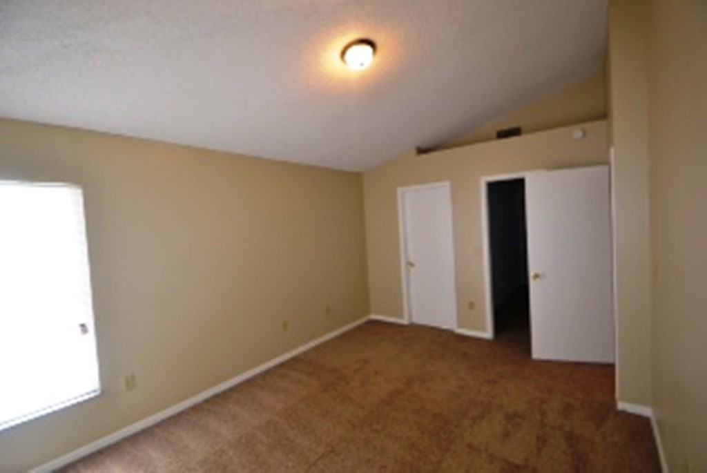 1814 Woodcut Dr - Photo 3 of 9