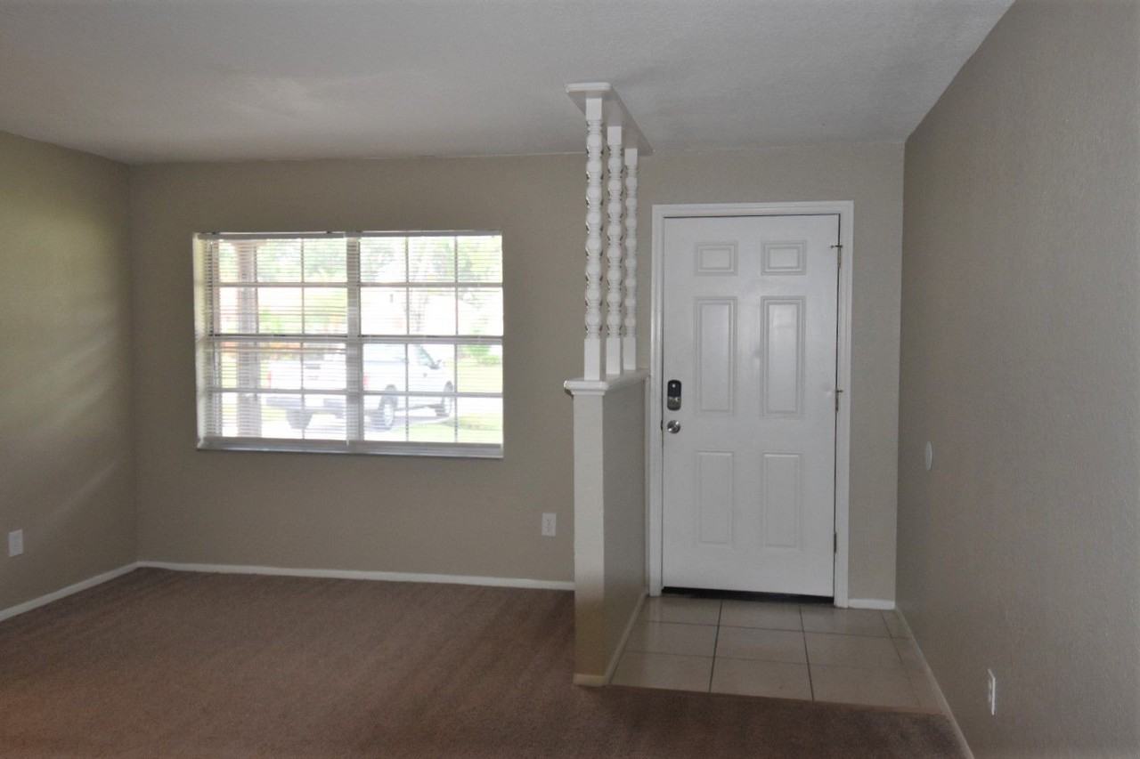 3930 Country Bnd E - Photo 2 of 18