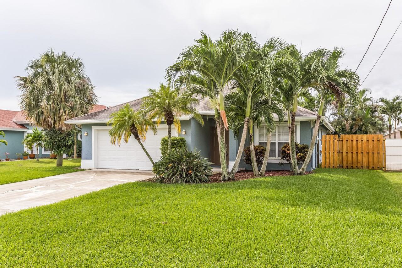 6326 Lucerne St - Photo 2 of 23