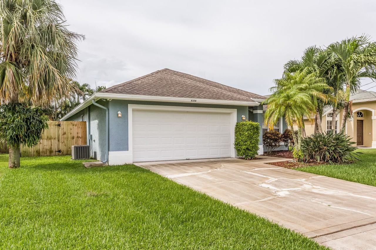 6326 Lucerne St - Photo 3 of 23