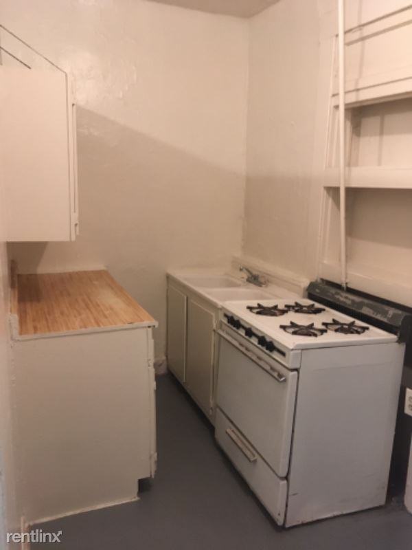 603 Dallas St - Photo 3 of 6