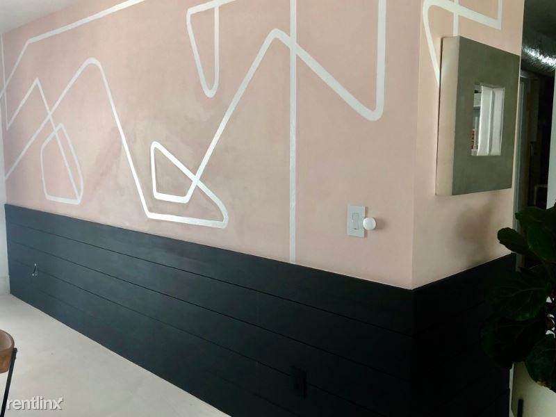 250 Wilson Ave - Photo 2 of 21