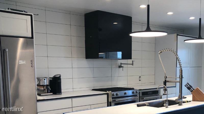 250 Wilson Ave - Photo 3 of 21