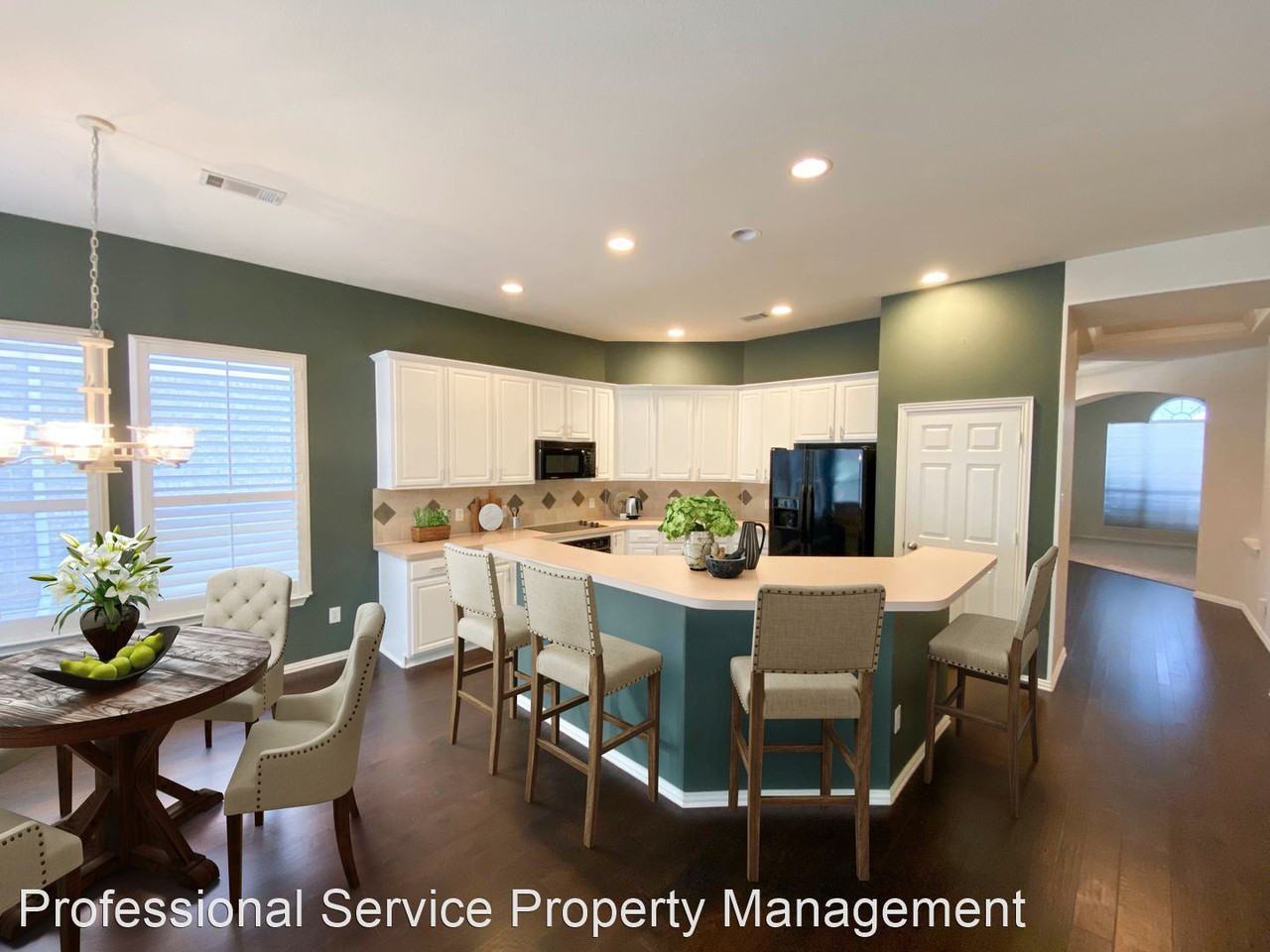 1724 Tealwood Ln - Photo 3 of 23