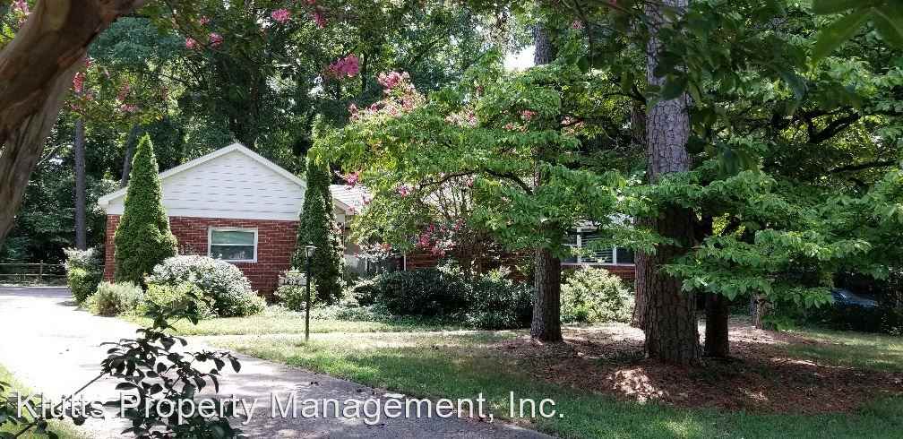 1418 Briar Creek Rd - Photo 2 of 18