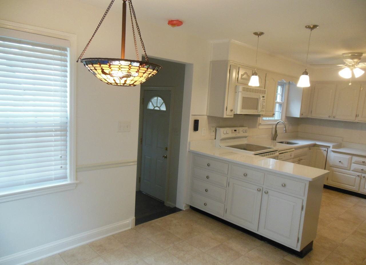 11101 Glen Arm Rd - Photo 3 of 23