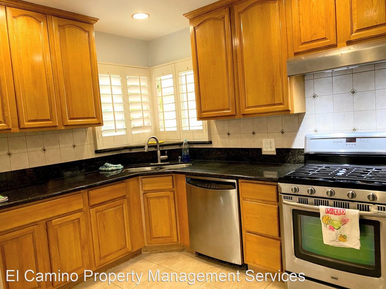 10641 Brookshire Ave - Photo 3 of 11