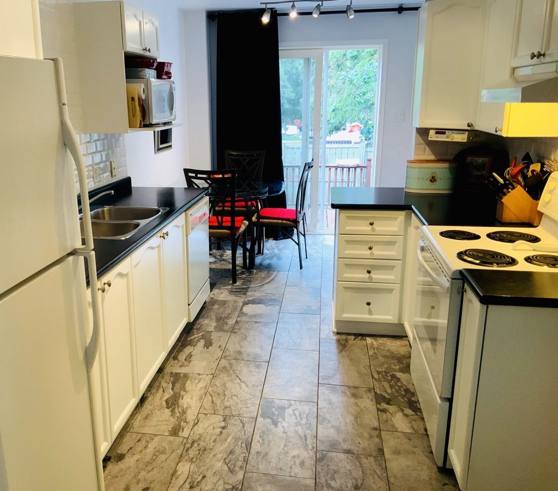 29 Celebration St - Photo 2 of 11