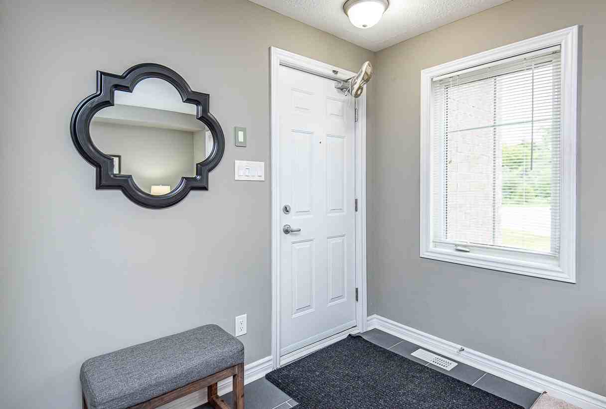 285 Titanium Pvt Unit A - Photo 3 of 12