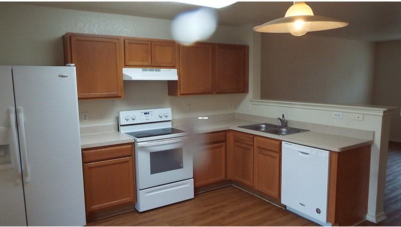 133 Gatewood Bay - Photo 3 of 10